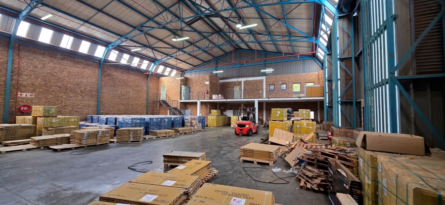 To Let Commercial Property for Rent in Randjespark Gauteng