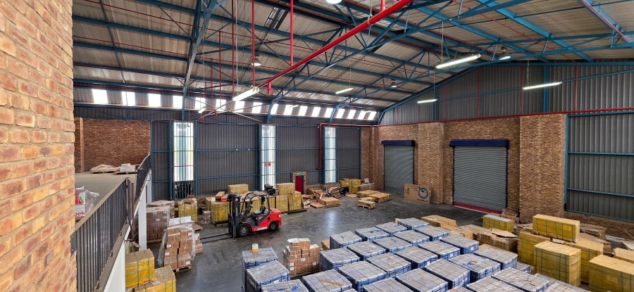 To Let Commercial Property for Rent in Randjespark Gauteng