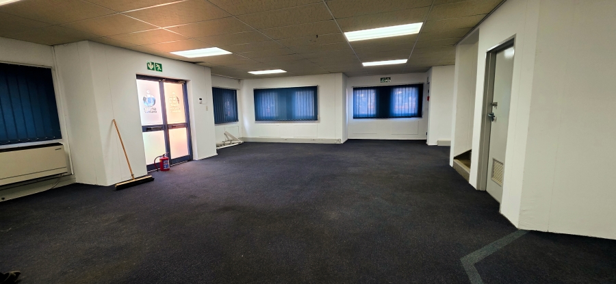 To Let Commercial Property for Rent in Randjespark Gauteng
