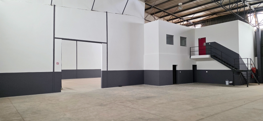 To Let Commercial Property for Rent in Randjespark Gauteng