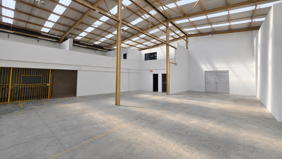 To Let Commercial Property for Rent in Randjespark Gauteng