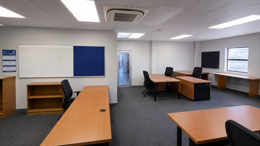 To Let Commercial Property for Rent in Randjespark Gauteng