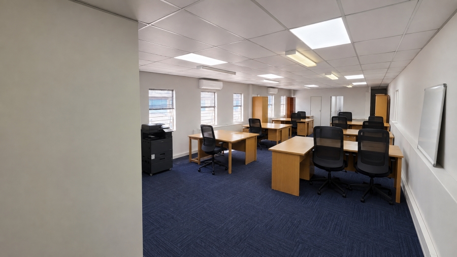 To Let Commercial Property for Rent in Randjespark Gauteng