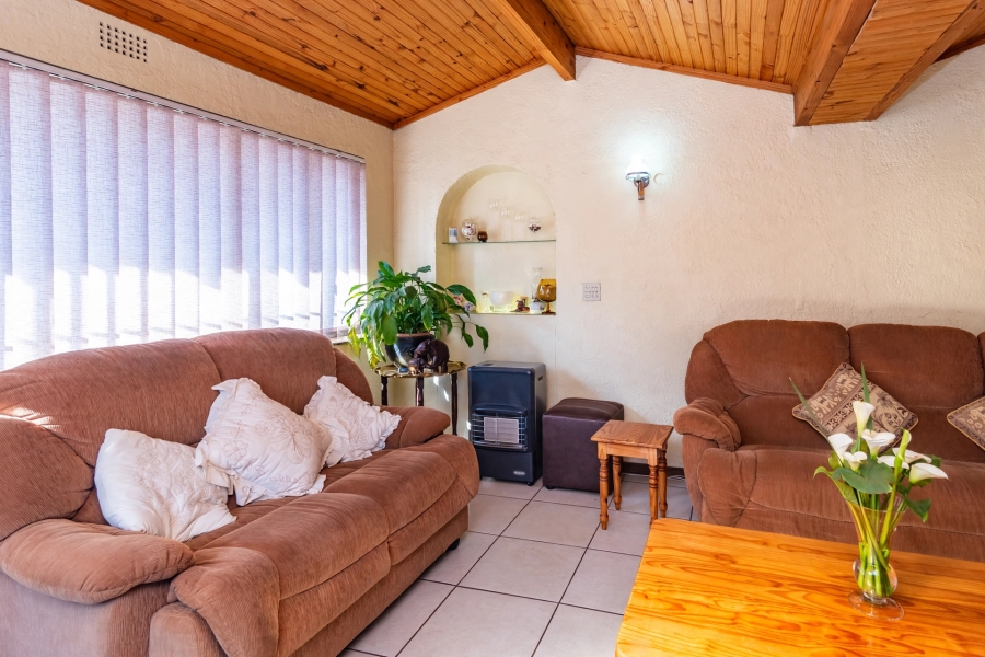 3 Bedroom Property for Sale in Horison Gauteng