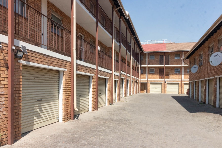 2 Bedroom Property for Sale in Kempton Park Central Gauteng