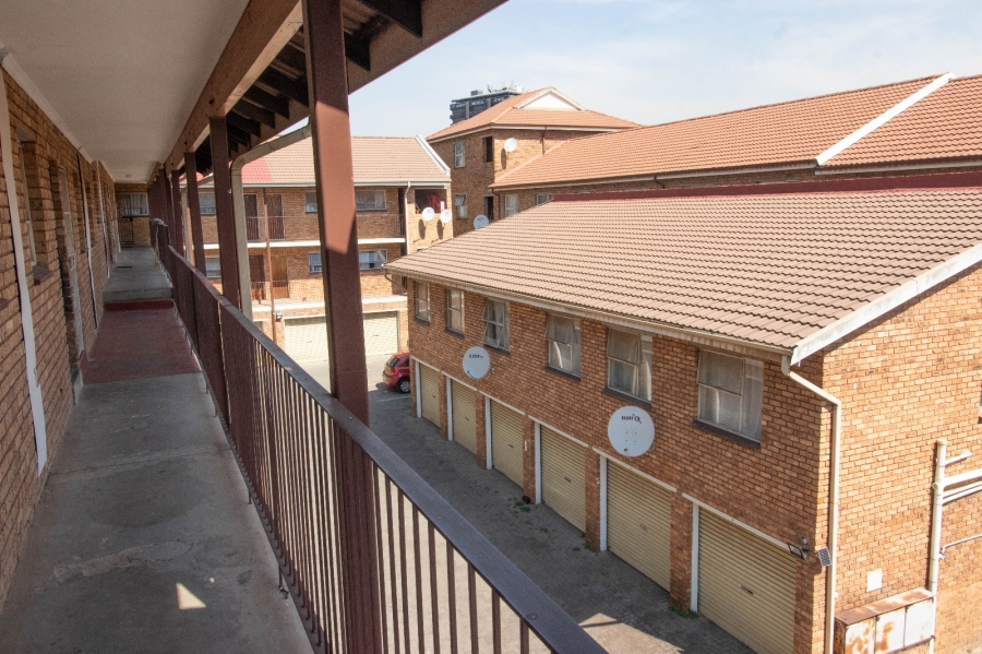 2 Bedroom Property for Sale in Kempton Park Central Gauteng