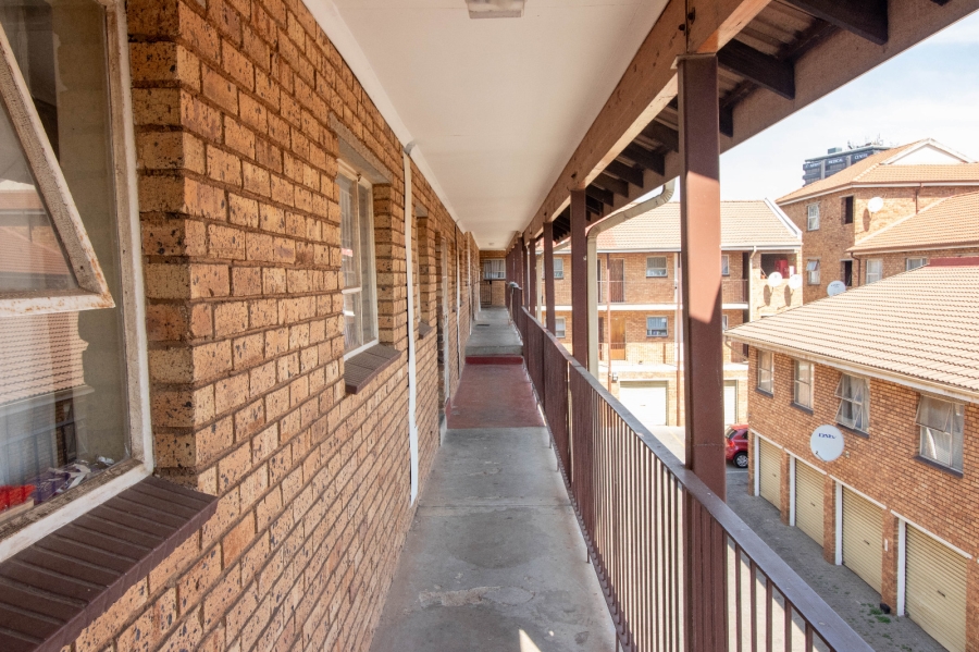 2 Bedroom Property for Sale in Kempton Park Central Gauteng