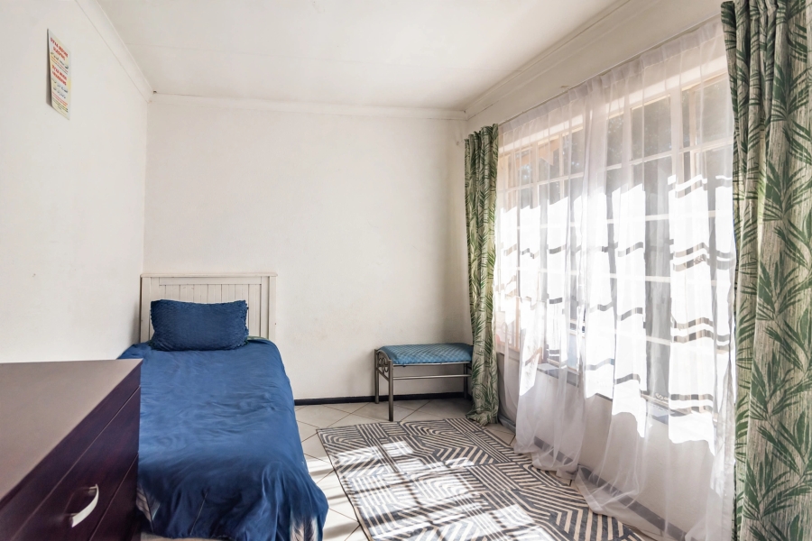 3 Bedroom Property for Sale in Helderkruin Gauteng