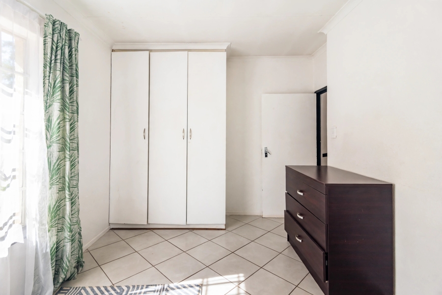 3 Bedroom Property for Sale in Helderkruin Gauteng