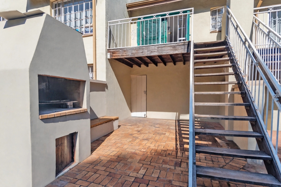 3 Bedroom Property for Sale in Helderkruin Gauteng