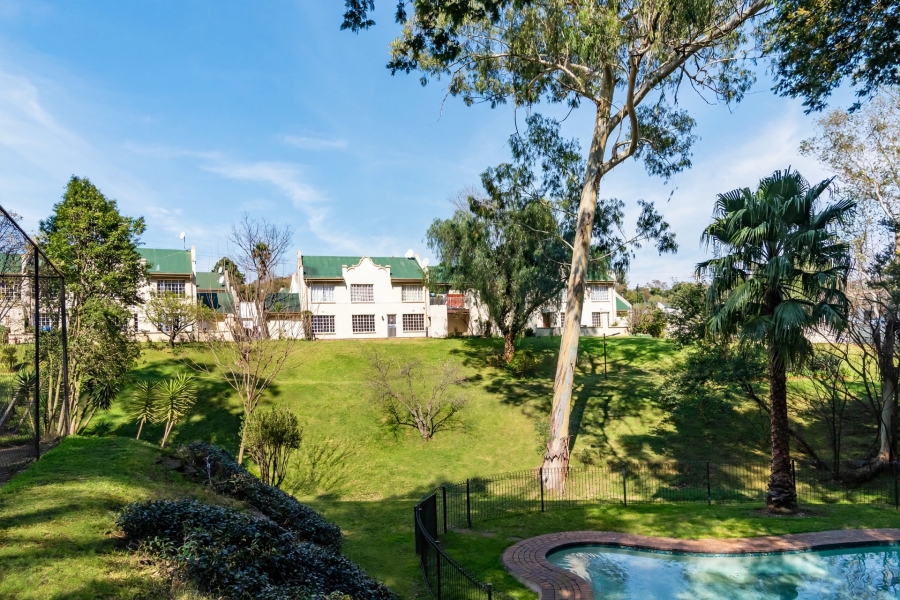 3 Bedroom Property for Sale in Helderkruin Gauteng