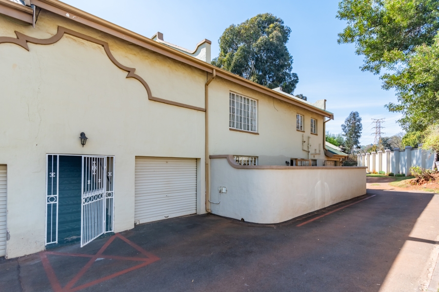 3 Bedroom Property for Sale in Helderkruin Gauteng