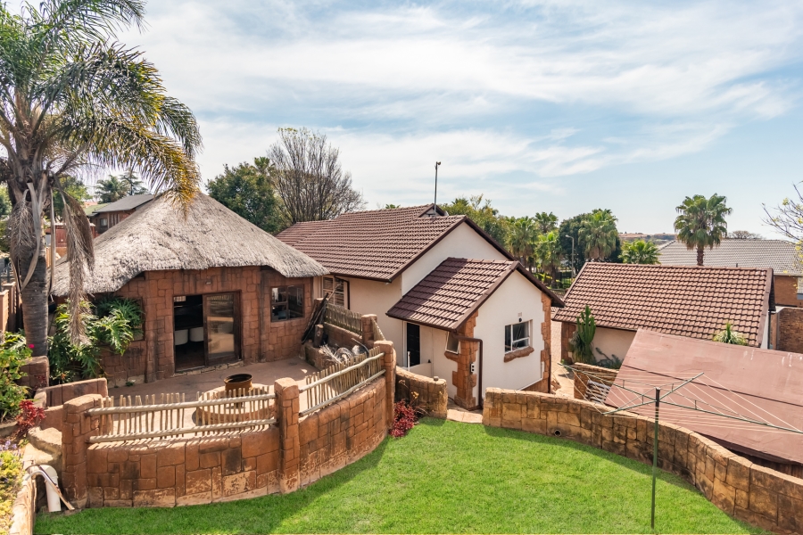 3 Bedroom Property for Sale in Silverfields Gauteng