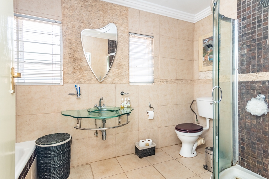 3 Bedroom Property for Sale in Silverfields Gauteng