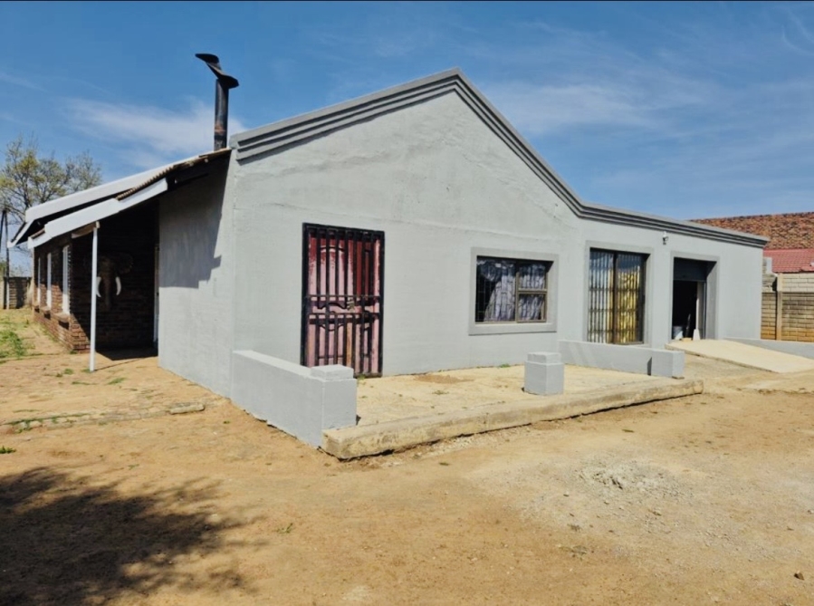4 Bedroom Property for Sale in Waldrift Gauteng