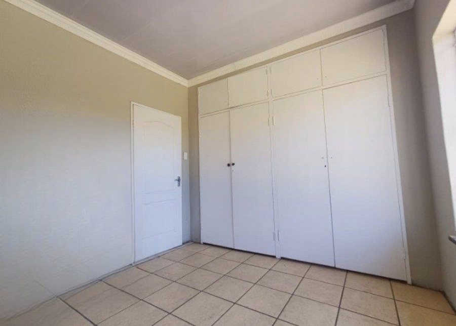 4 Bedroom Property for Sale in Waldrift Gauteng