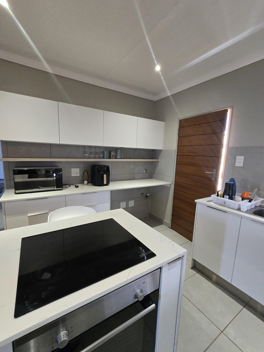 To Let 3 Bedroom Property for Rent in Lion Pride Gauteng