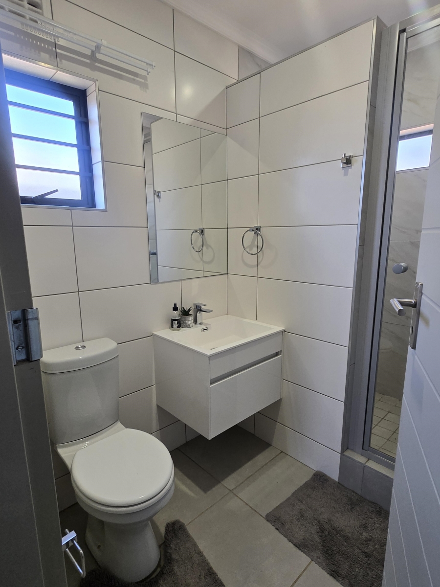 To Let 3 Bedroom Property for Rent in Lion Pride Gauteng