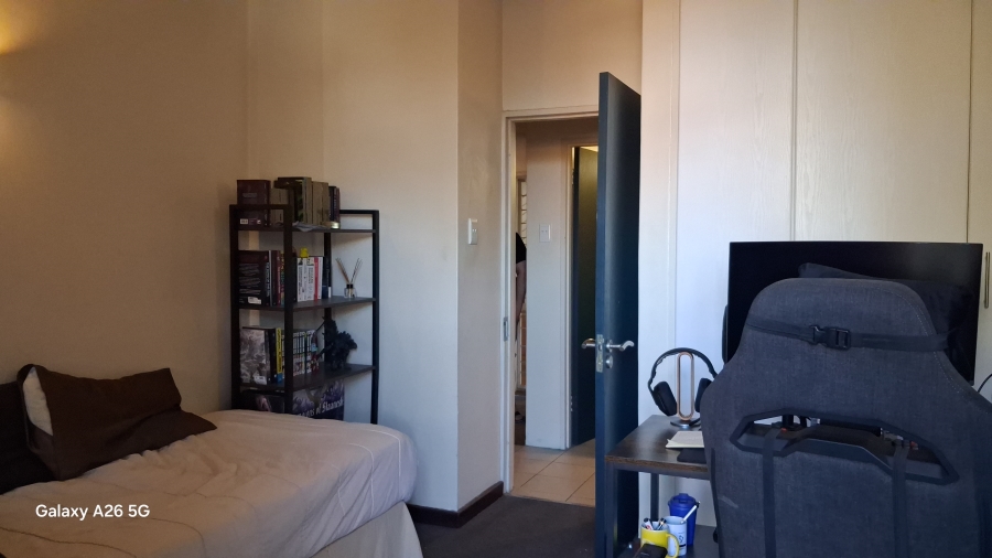 2 Bedroom Property for Sale in Hillcrest Gauteng