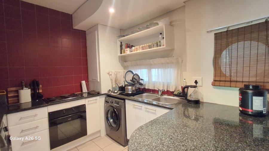 2 Bedroom Property for Sale in Hillcrest Gauteng