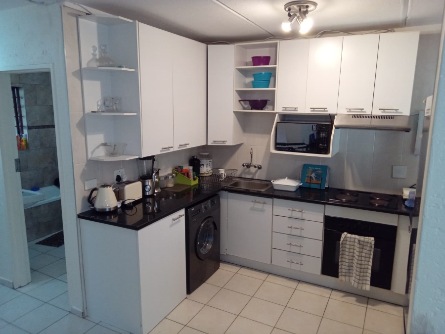 To Let 1 Bedroom Property for Rent in Morningside Gauteng