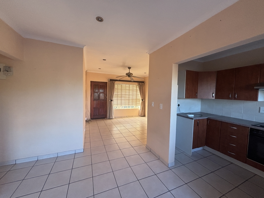 To Let 3 Bedroom Property for Rent in Farrarmere Gauteng