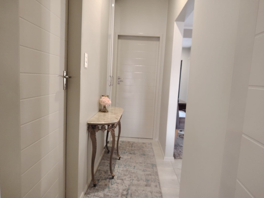 3 Bedroom Property for Sale in Vorna Valley Gauteng