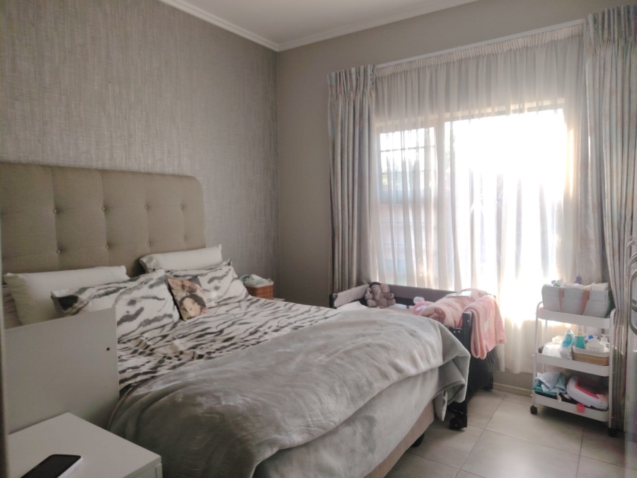 3 Bedroom Property for Sale in Vorna Valley Gauteng