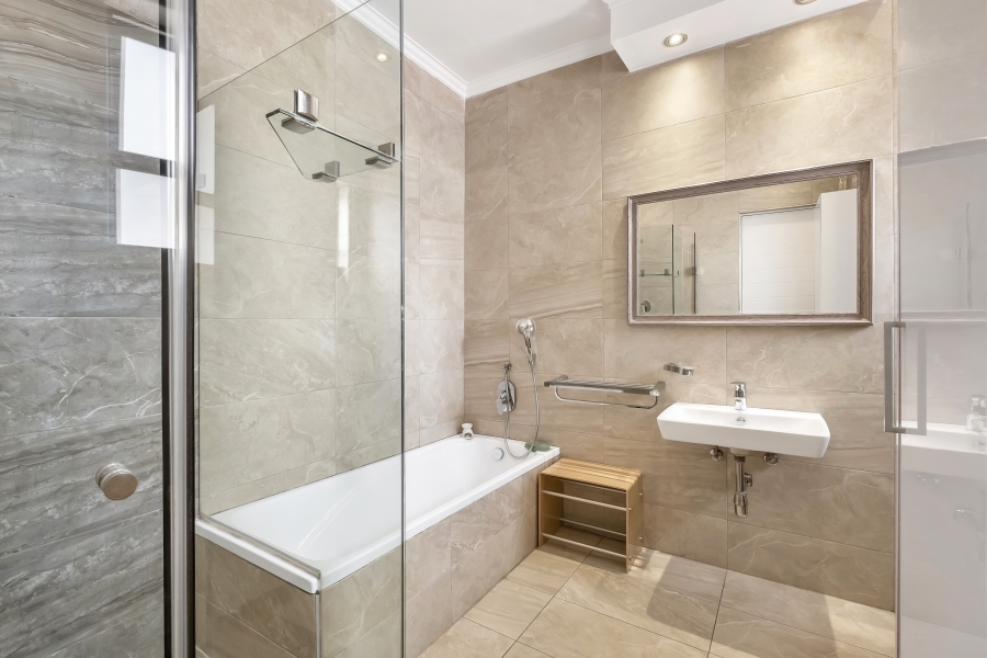 To Let 3 Bedroom Property for Rent in Emmarentia Gauteng