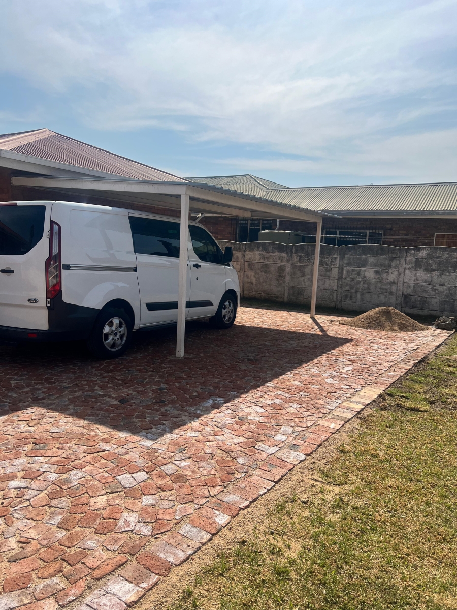 To Let 3 Bedroom Property for Rent in Selection Park Gauteng