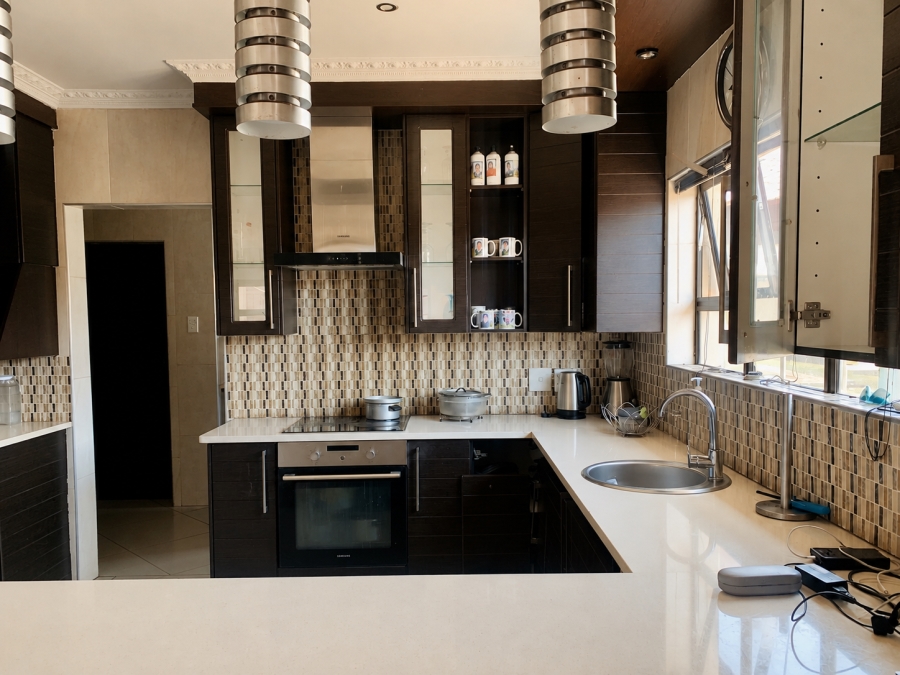 3 Bedroom Property for Sale in Vanderbijlpark SE 6 Gauteng