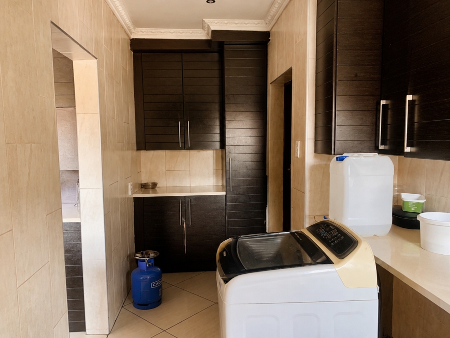 3 Bedroom Property for Sale in Vanderbijlpark SE 6 Gauteng