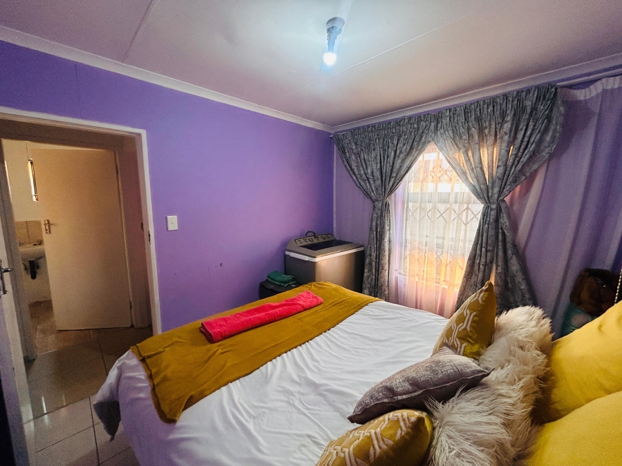 2 Bedroom Property for Sale in Savanna City Gauteng