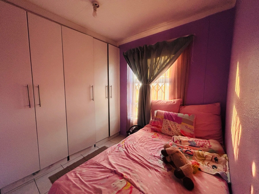 2 Bedroom Property for Sale in Savanna City Gauteng