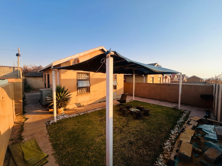 2 Bedroom Property for Sale in Savanna City Gauteng