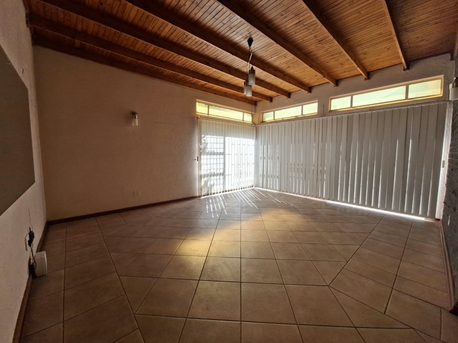 3 Bedroom Property for Sale in Arcon Park Gauteng