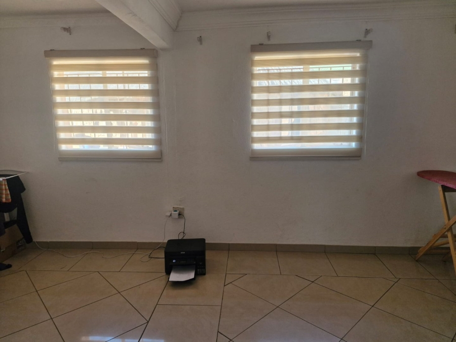5 Bedroom Property for Sale in The Orchards Gauteng