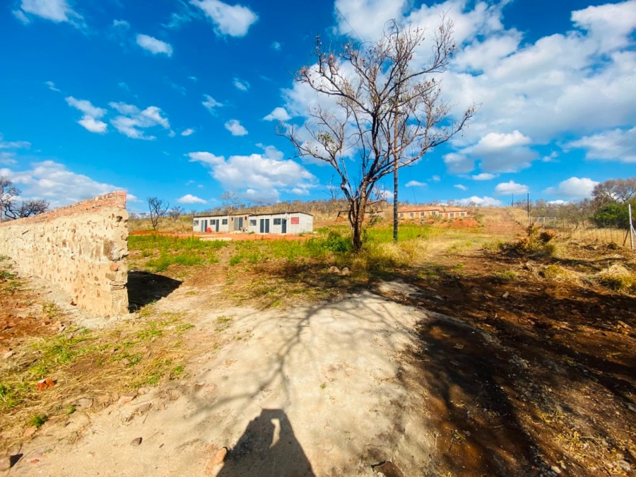 5 Bedroom Property for Sale in Vissershoek AH Gauteng