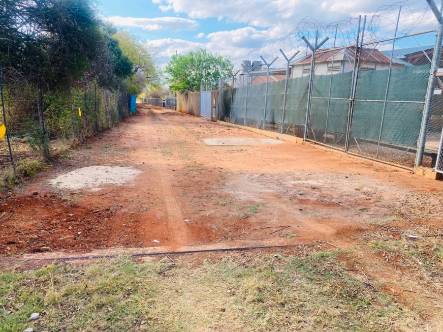 5 Bedroom Property for Sale in Vissershoek AH Gauteng