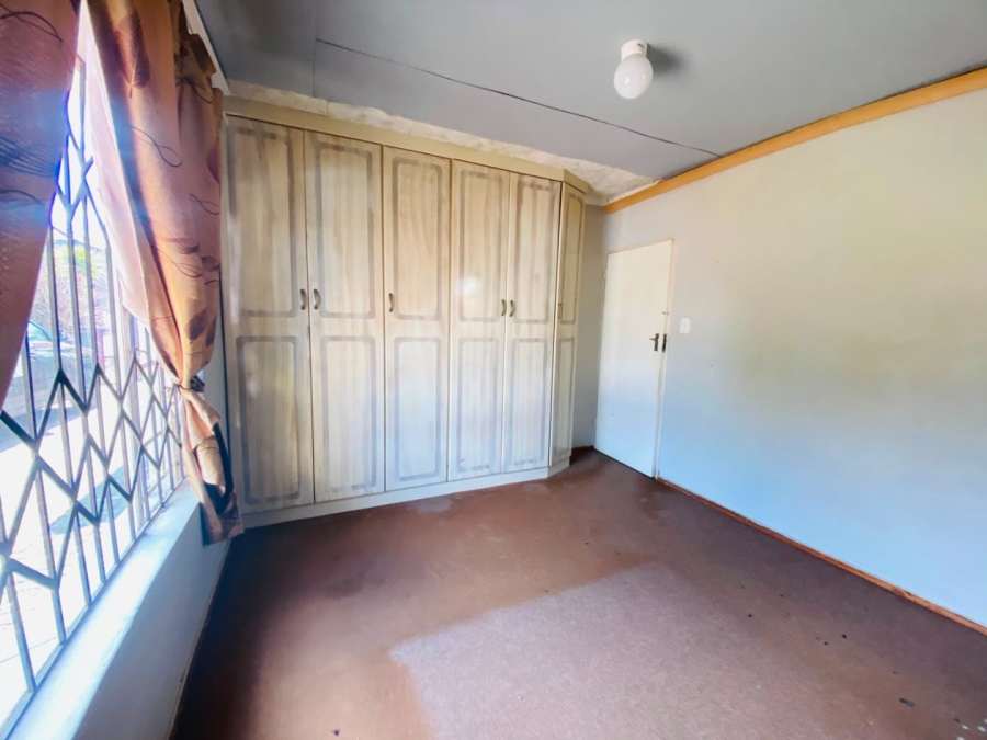 3 Bedroom Property for Sale in Rosslyn Gauteng