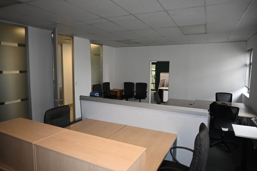 To Let Commercial Property for Rent in Fourways Gauteng