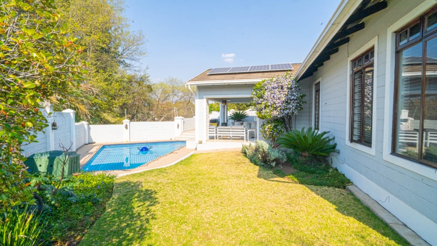 3 Bedroom Property for Sale in Lonehill Gauteng