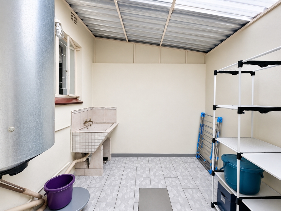 2 Bedroom Property for Sale in Dayanglen Gauteng