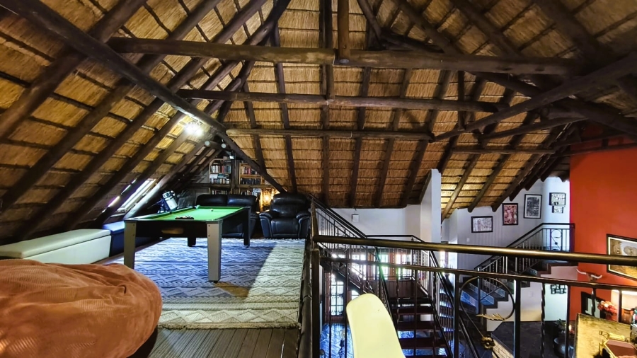5 Bedroom Property for Sale in Brentwood Park Gauteng