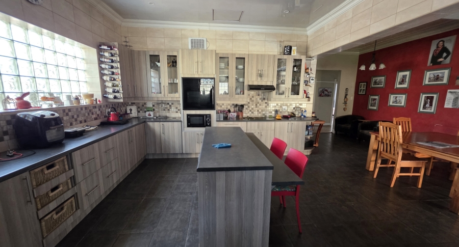 3 Bedroom Property for Sale in Brakpan Central Gauteng