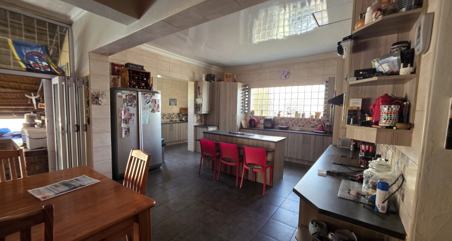 3 Bedroom Property for Sale in Brakpan Central Gauteng