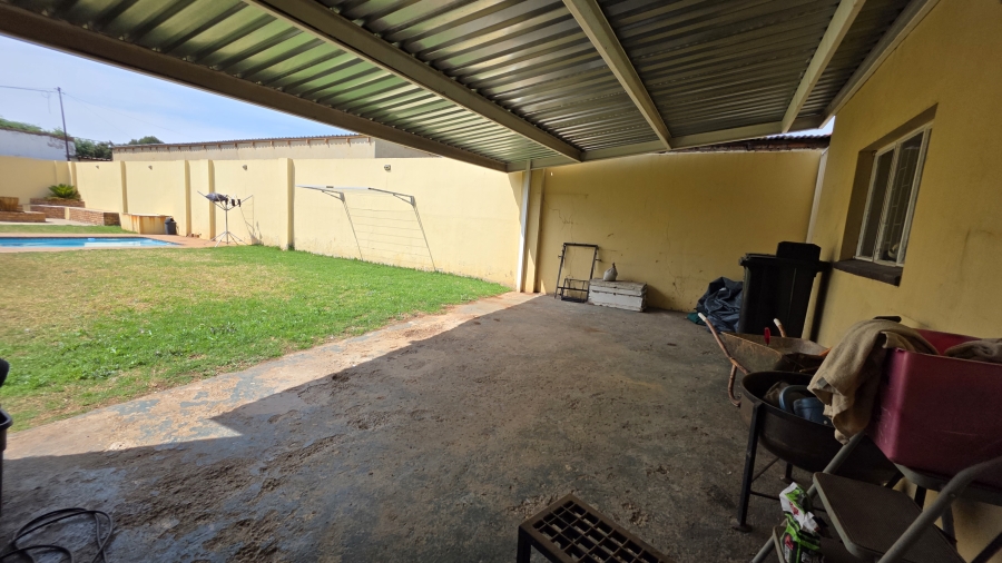 3 Bedroom Property for Sale in Brakpan Central Gauteng