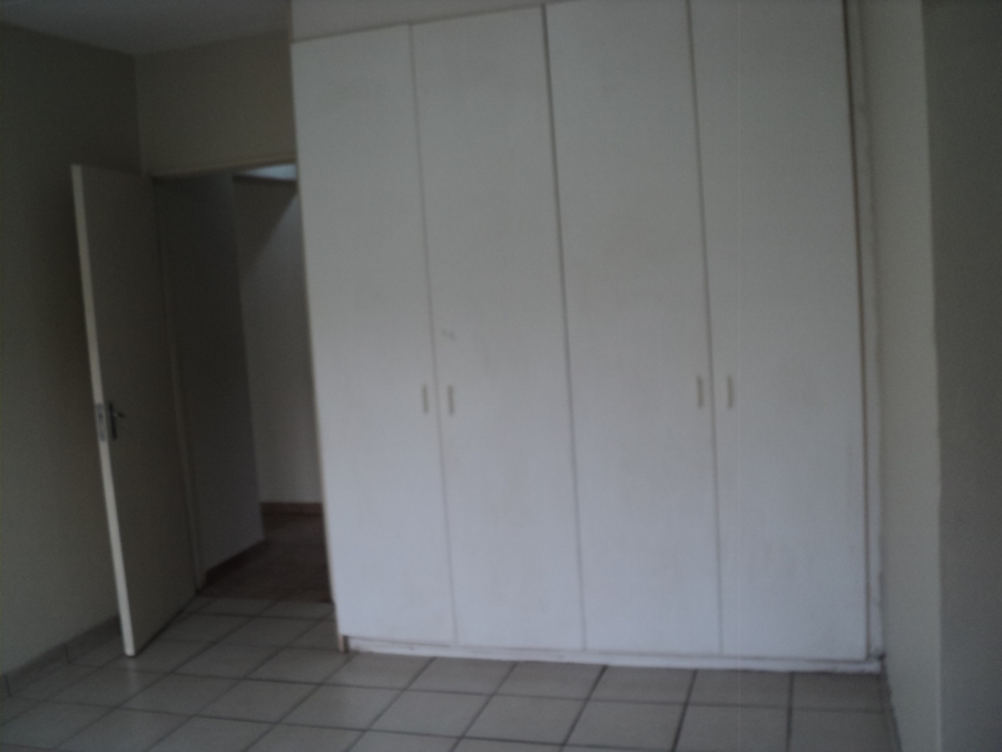2 Bedroom Property for Sale in Birchleigh Gauteng
