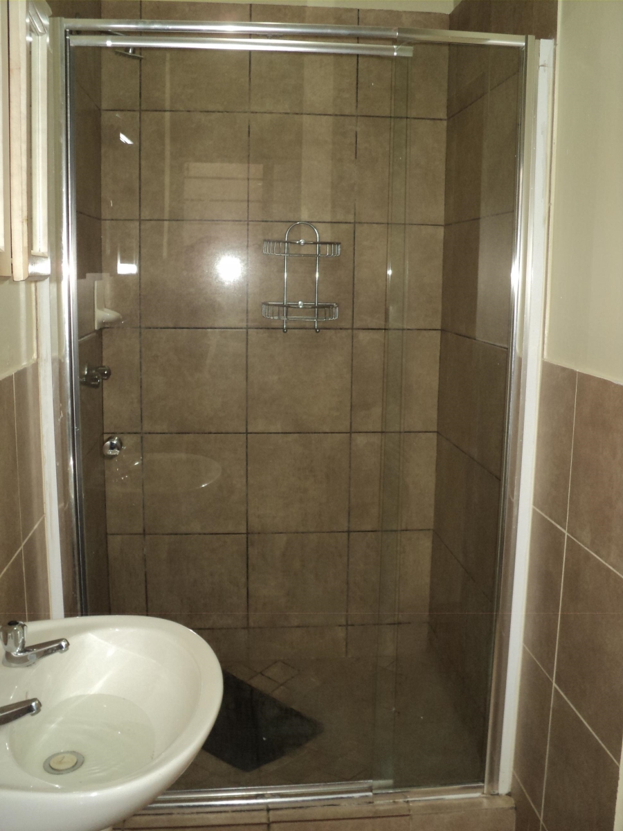 2 Bedroom Property for Sale in Birchleigh Gauteng