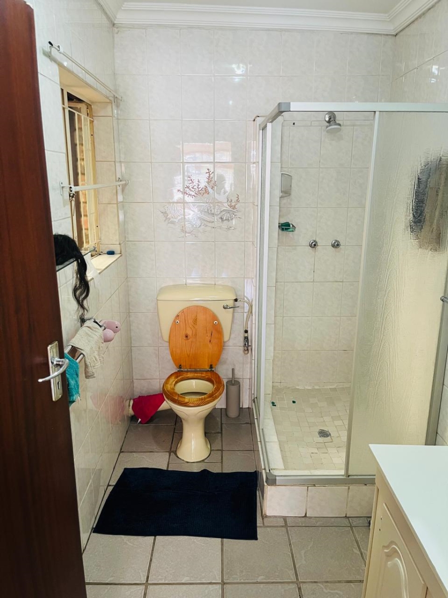 3 Bedroom Property for Sale in Birchleigh Gauteng